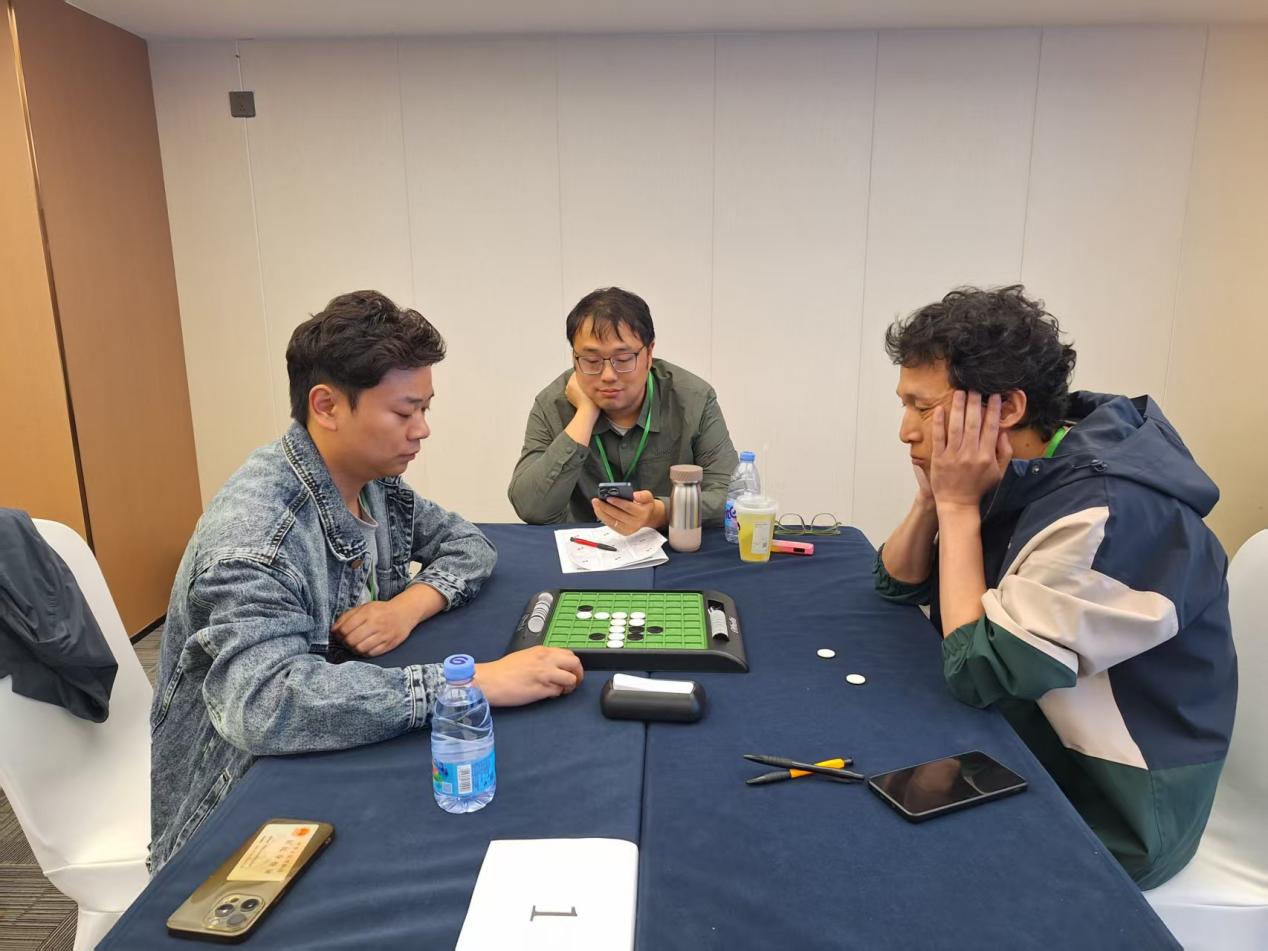 2026“栢龙杯”第一届XOT黑白棋锦标赛圆满落幕! 2026“栢龙杯”第一届XOT黑白棋锦标赛圆满落幕!